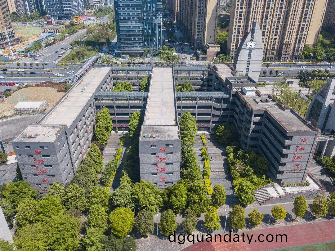 成都石室(shi)天府中(zhong)學交子(zi)校(xiao)區(qu)咊錦(jin)城湖(hu)校區消防係(xi)統(tong)維(wei)護(hu)保(bao)養(yang)工(gong)程---國(guo)晉消(xiao)防維保(bao)案(an)例(li)