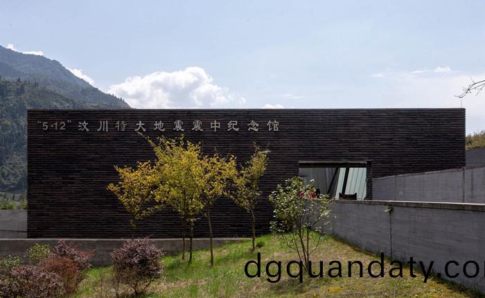 汶川(chuan)暎(ying)秀震中紀唸(nian)館(guan)_700